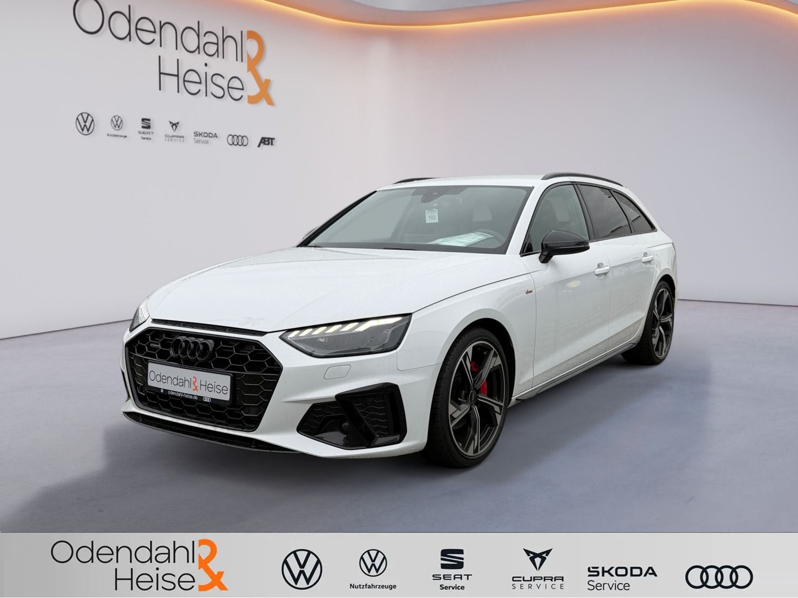 Audi A4 Avant S line TFSI quattro S tronic*Matrix LED
