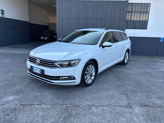 VW Volkswagen Passat 1.6 TDI. Garanzia. Neopatentat