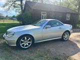 Mercedes-Benz SLK 320 rostfrei kein Import Top Zustand - gebrauchte Mercedes-Benz SLK 320 aus dem Jahr 2001