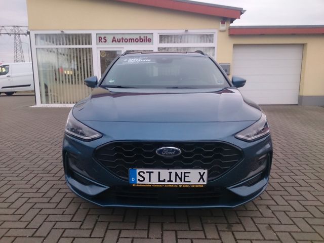 Ford Focus Turnier ST-Line X  ACC+Kamera