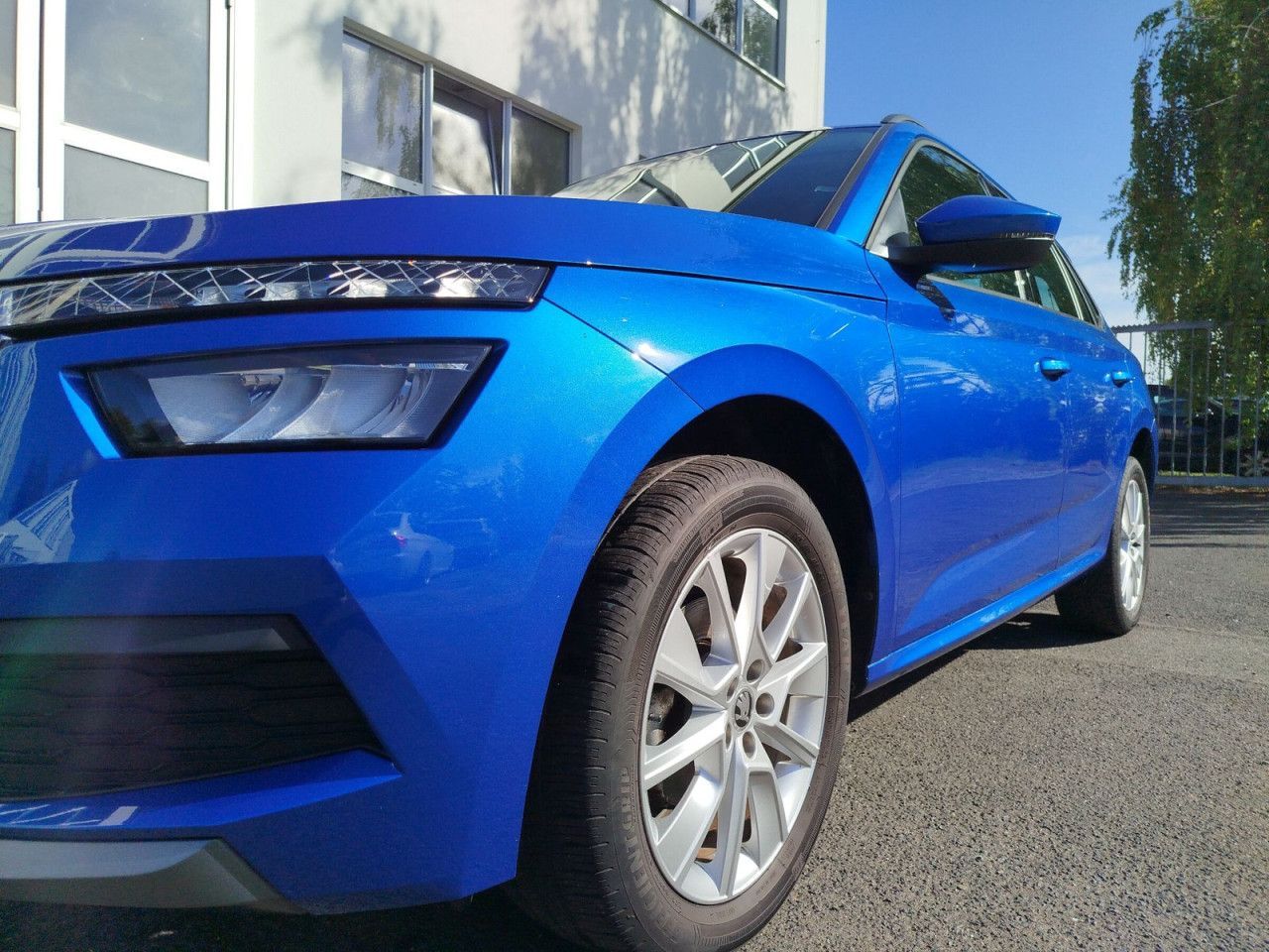 Fahrzeugabbildung SKODA Kamiq Ambition 1.0 TSI AHK