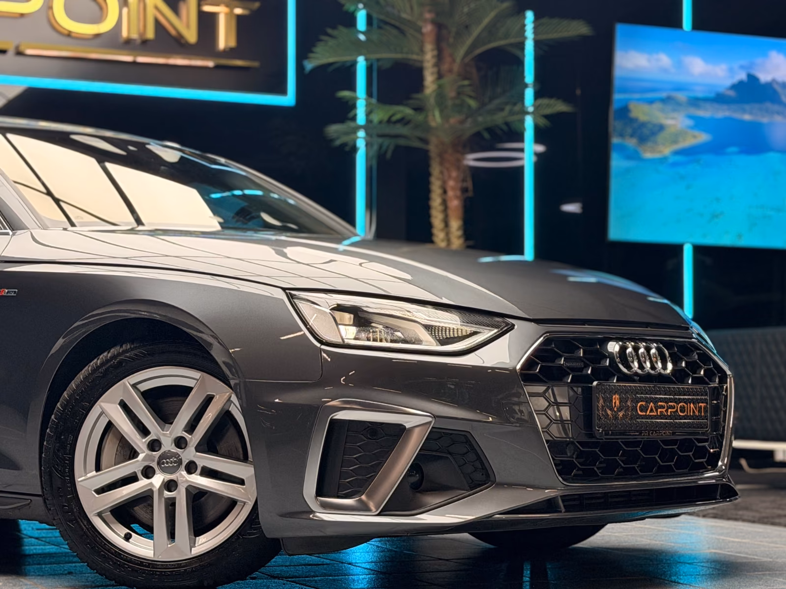 Audi A4 Avant 45 TFSI quattro S line/LED/AHK/ACC