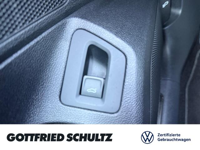 Volkswagen Passat Variant ELEGANCE TDI DSG AHK CARPLAY SITZ