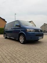 Volkswagen Bus T5 7HC - VW T5 Multivan in Aachen