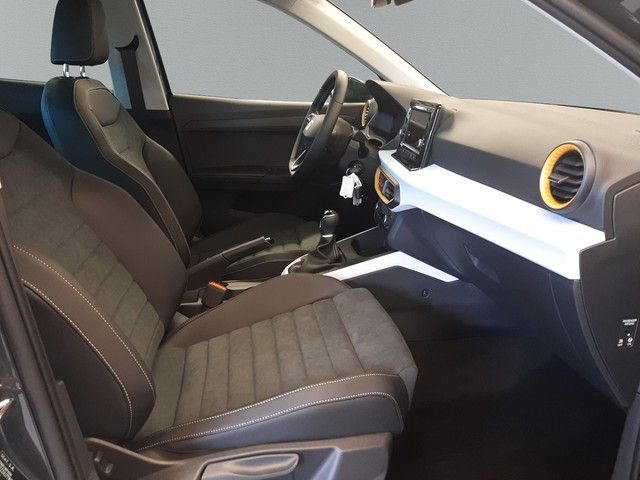 Fahrzeugabbildung Seat Arona Style 1.0TSI LED SitzHz 18"Alu Klimaaut.