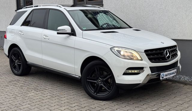 Mercedes-Benz ML 350 CDI BT Sportpaket/Leder/Comand/Ils/Shd*