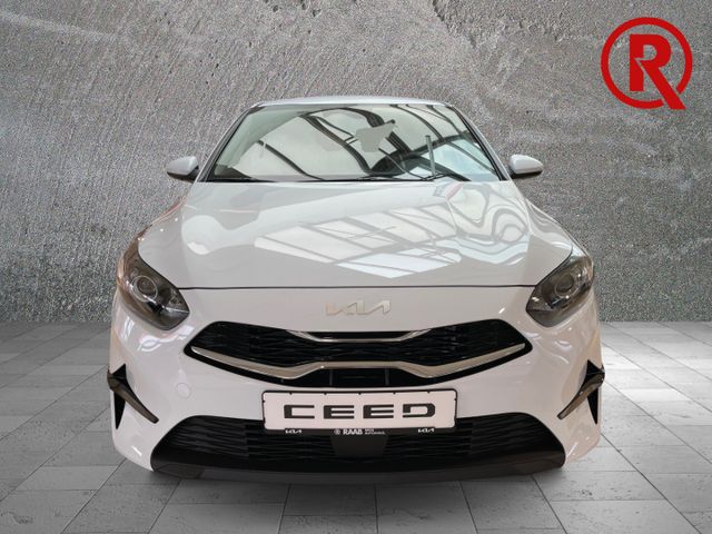 Ceed Vision 1.5 T-GDI Navi LenkradHZG SHZ PDC 2-