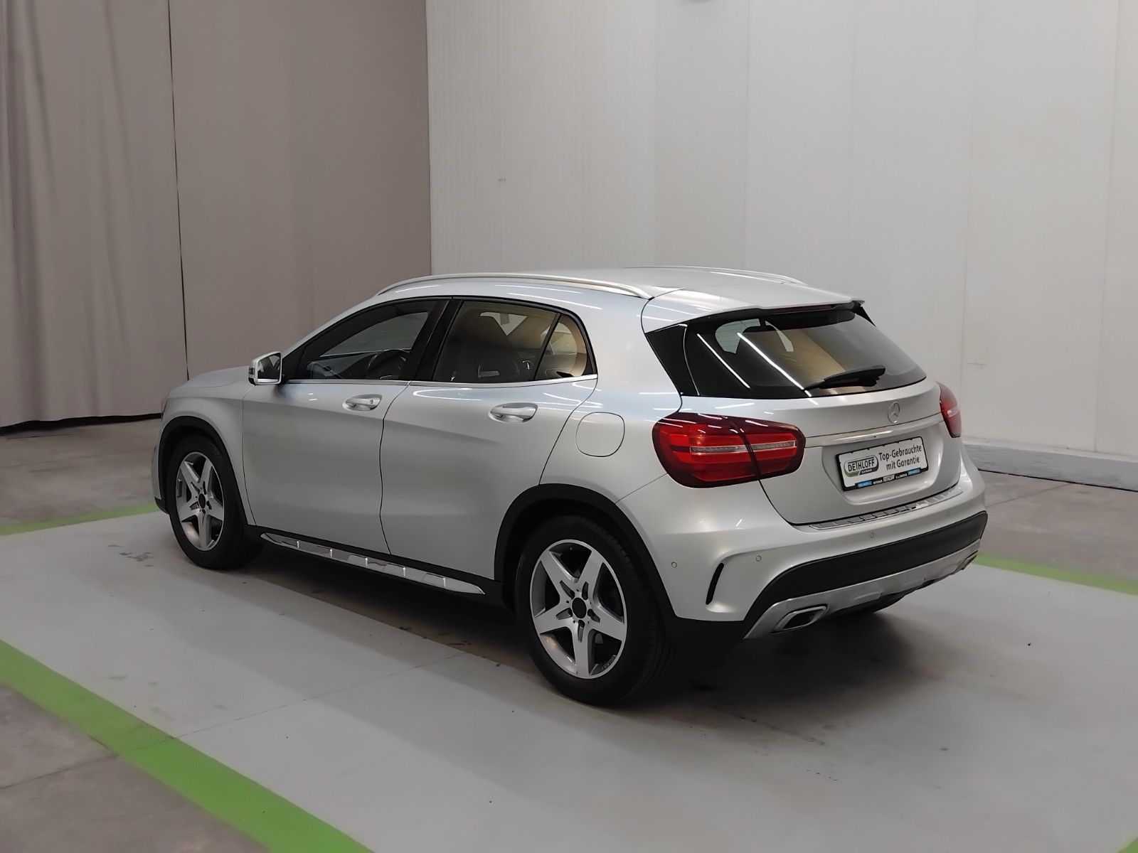 Mercedes-Benz GLA 200 (01/2020, Benzin)