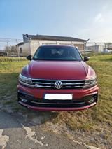 Volkswagen Tiguan Allspace 2.0 TSI R-Line; Standh.; Leder - rote Volkswagen Tiguan Allspace