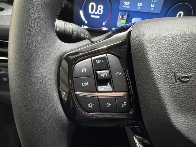 Ford Tourneo Custom 2.0 EcoBlue L1 Titanium