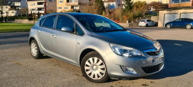 Opel Astra J 1.6 Flex-Fix Beheizbare Lenkrad