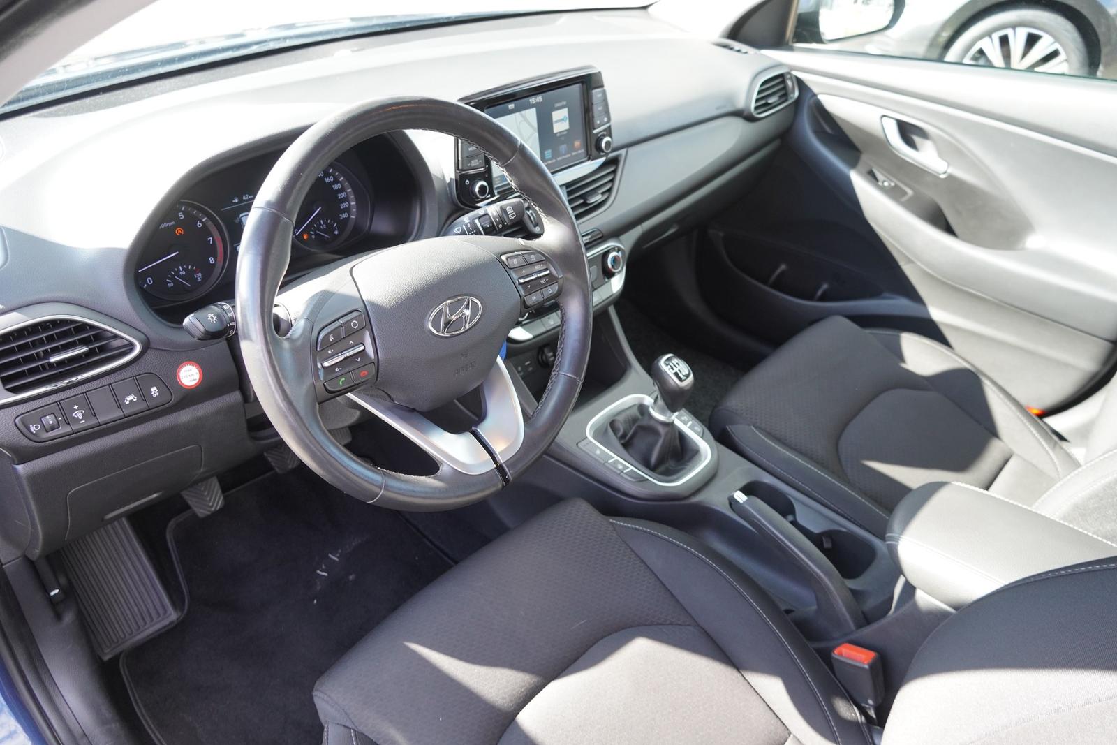 Hyundai i30 1.4 T-GDI Navi Kamera PDC Tempomat Bluetooth