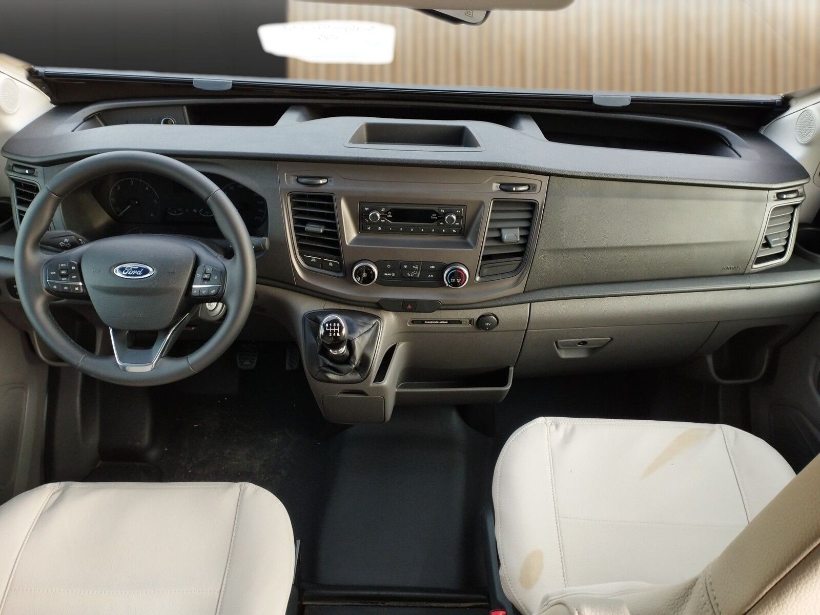 Fahrzeugabbildung Karmann Dexter 4x4 DE 570 AW Allrad 4x4, RFK, AHK