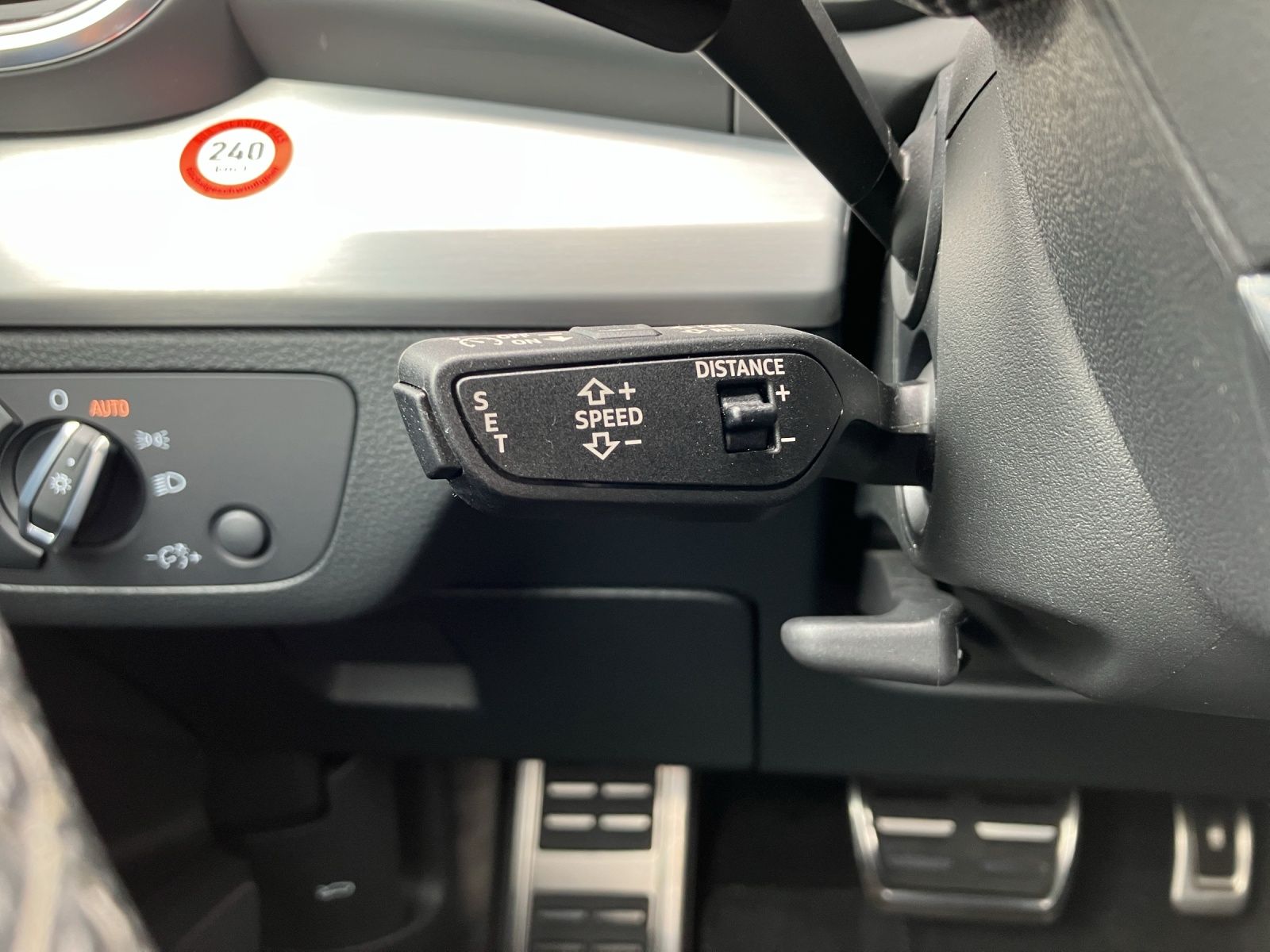 Fahrzeugabbildung Audi Q5 50 TDI qu S line LED Navi ACC AVC APP SHZ 20"