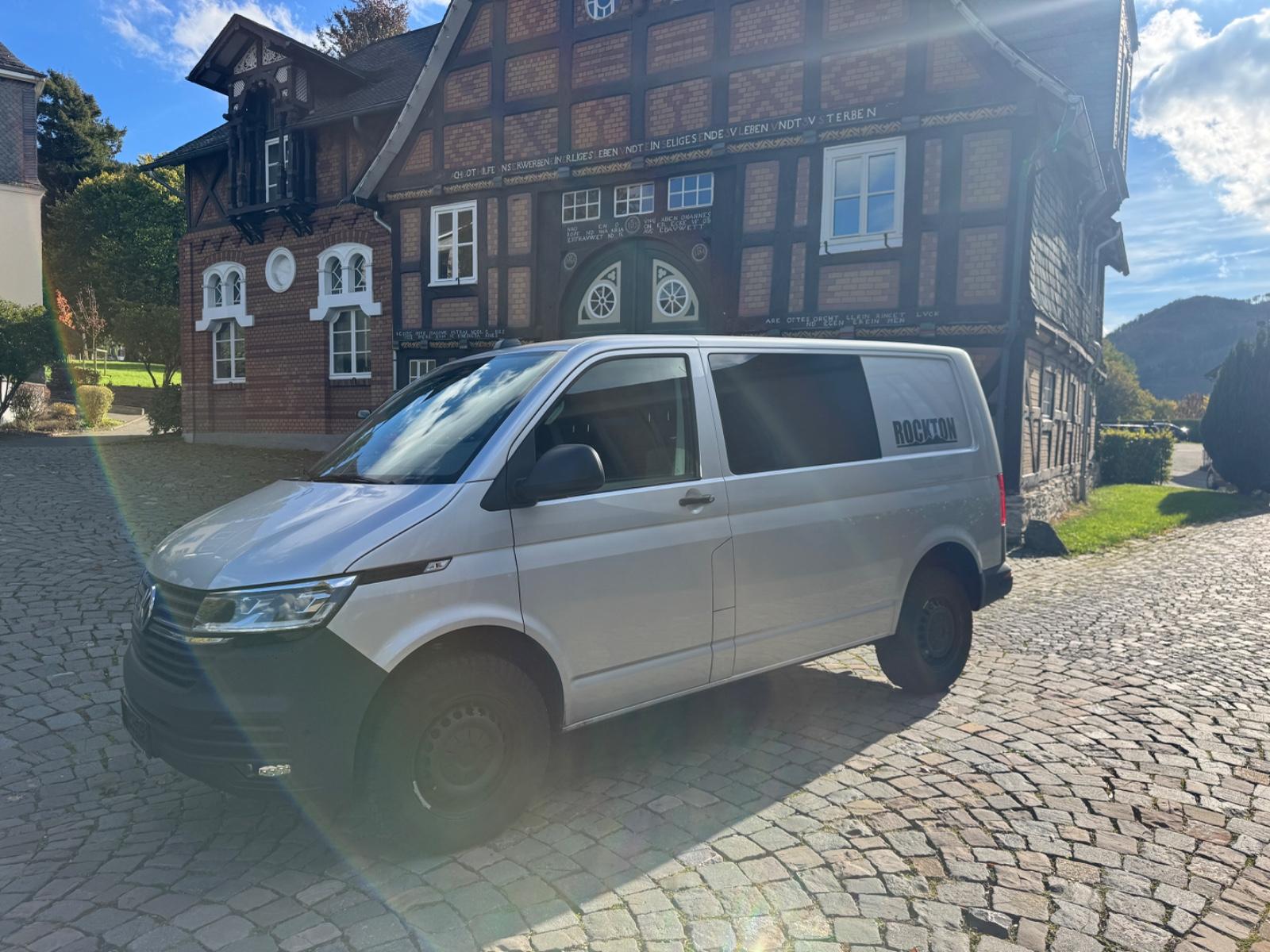 Volkswagen T6.1 Transpo*4-Motion*PLUS*5-Sitz*ROCKTON*SEIKEL