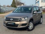 Volkswagen Tiguan Trend & Fun 4Motion*Autom.*Navi*PDC*AHK* - gebrauchte VW Tiguan aus dem Jahr 2011