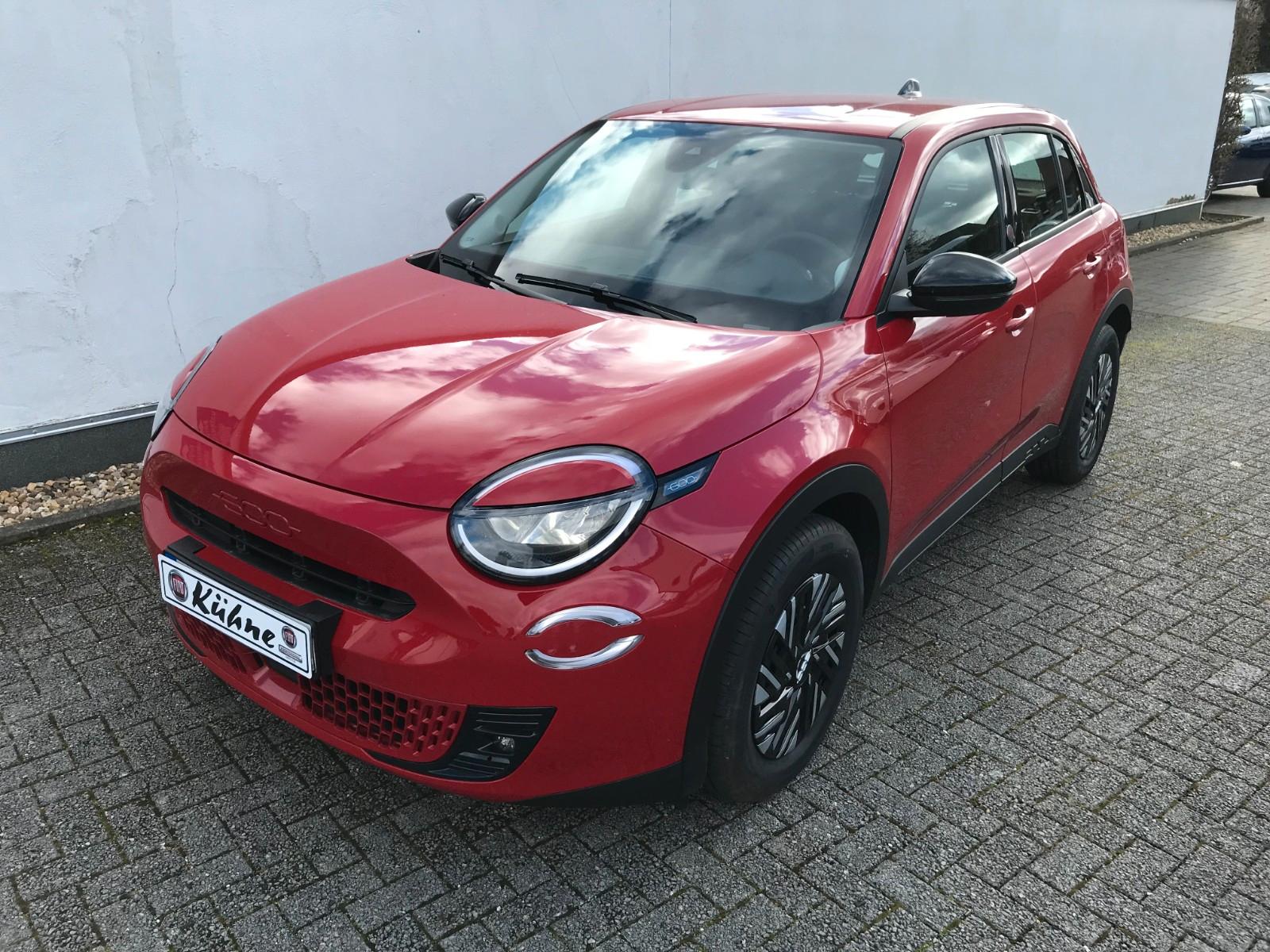 Fiat 600e (RED)
