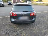 Volkswagen Vw Passat B6 - Volkswagen Passat aus 2010: Kombi