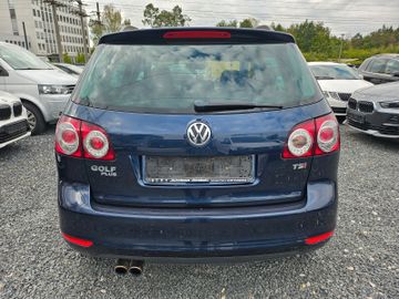 Volkswagen Golf - 6