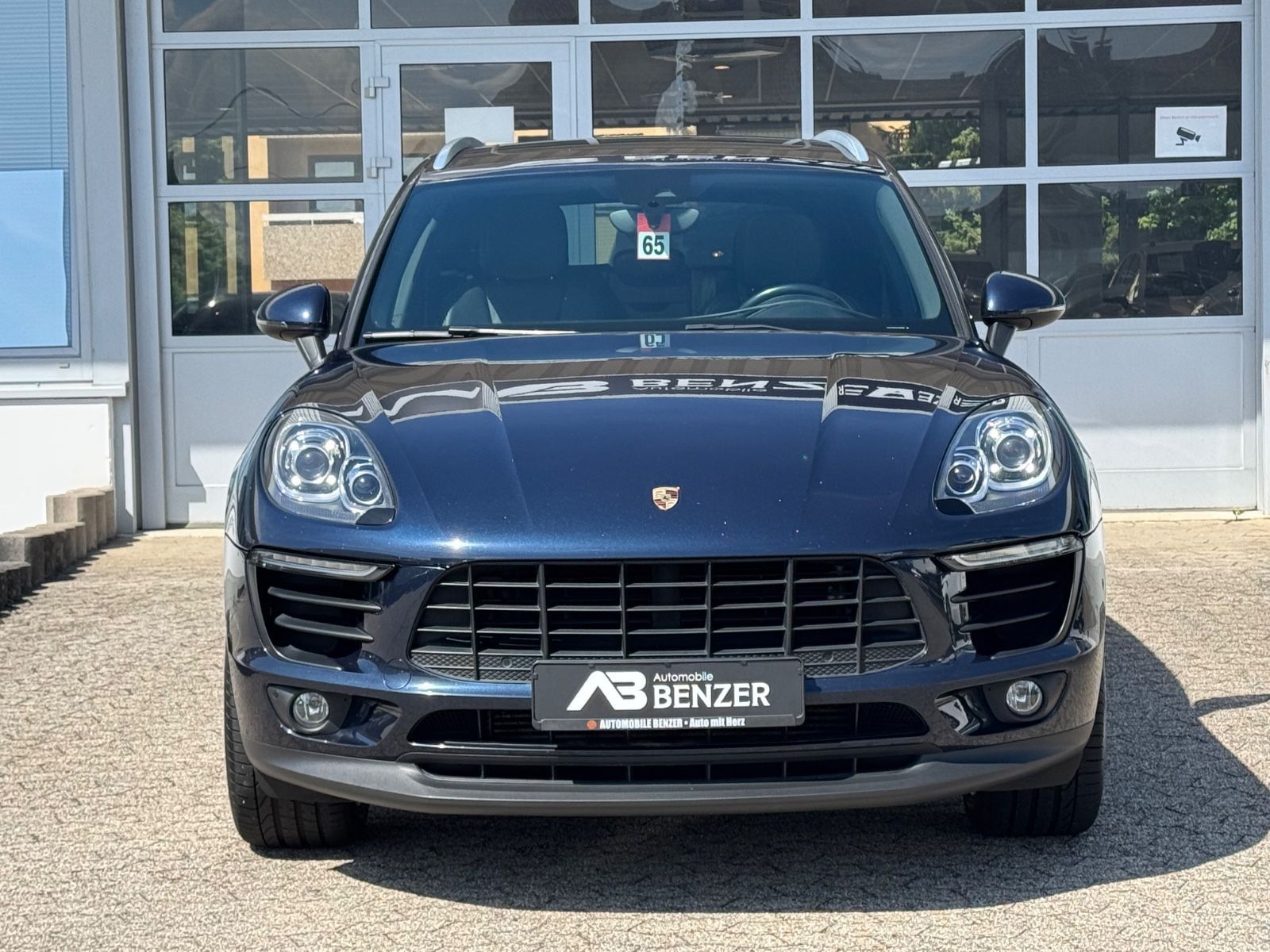 Fahrzeugabbildung Porsche Macan S Diesel/PANO/APPLE/NAVI/PDC/TEMPOMAT/SHZ