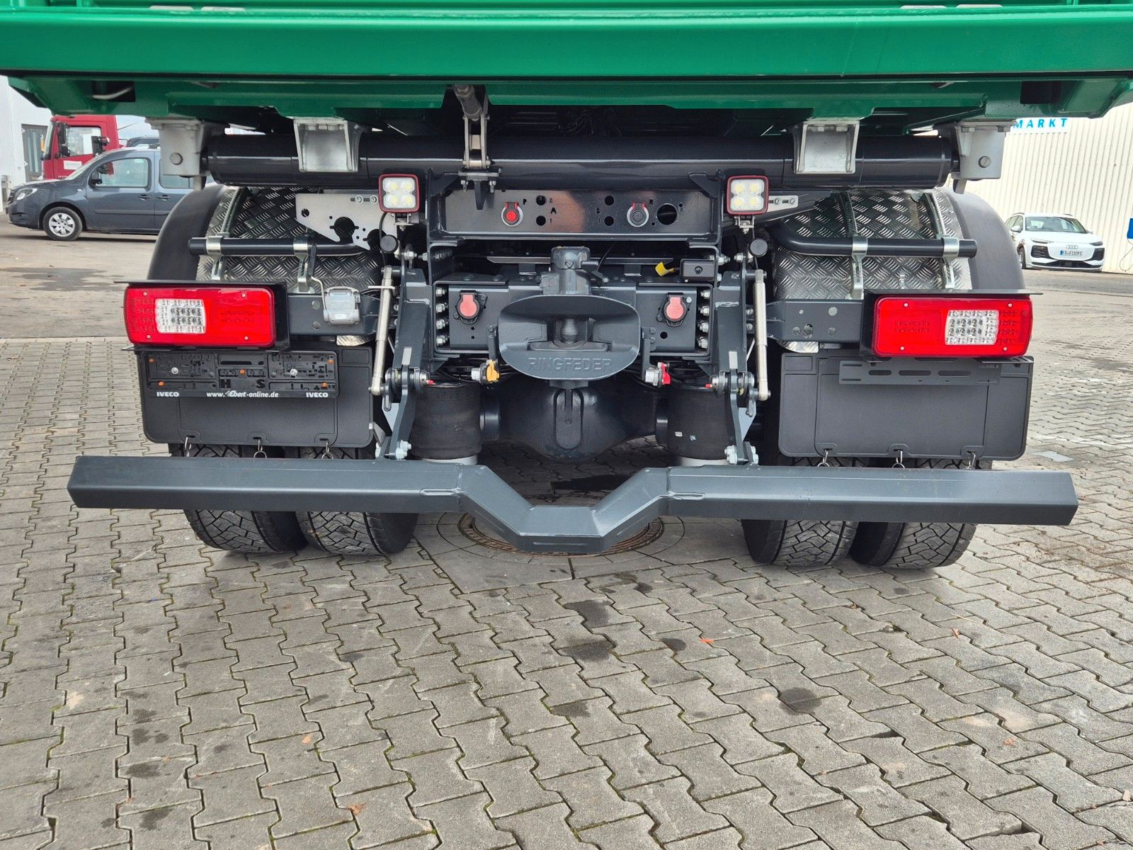 Fahrzeugabbildung Iveco AS360X50Z/P HR ON+ 8x4 Meiller AHK Intarder Cam