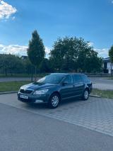 Skoda Oktavia - Skoda: Oktavi
