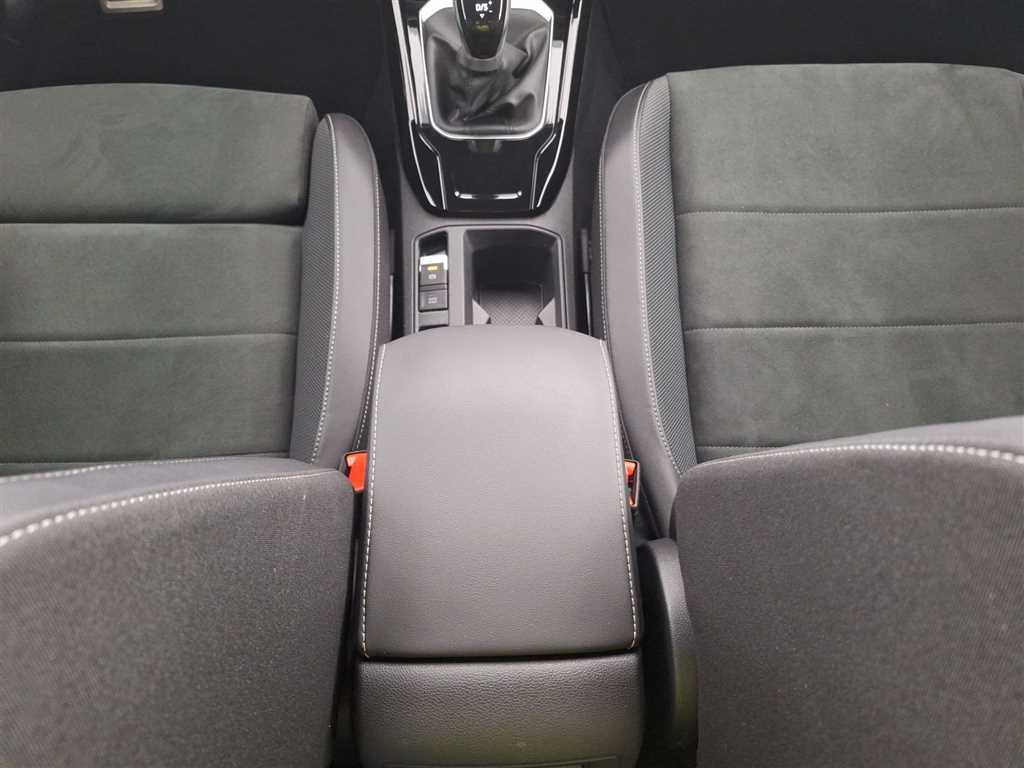 Volkswagen T-Roc R-Line 1.5 TSI DSG Business-Paket