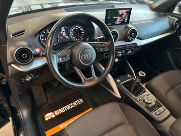 Audi Q2 30 TFSI sport *NAVI*TEMPOMAT*PDC*LED*SZHZ*