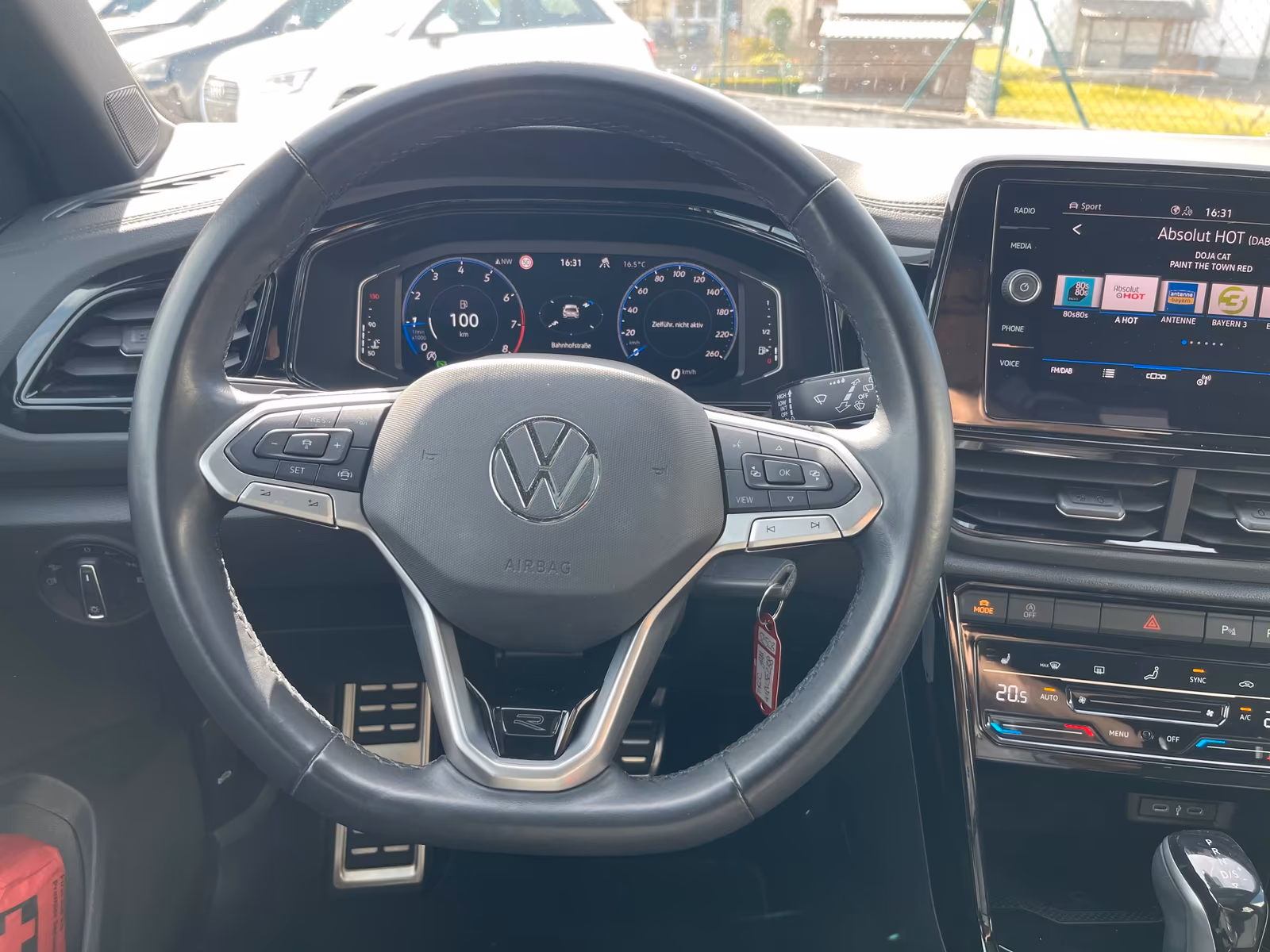 Volkswagen T-Roc R-Line 1.5 DSG ACC BLACK STYLE NAV PANO, миниатюра 22