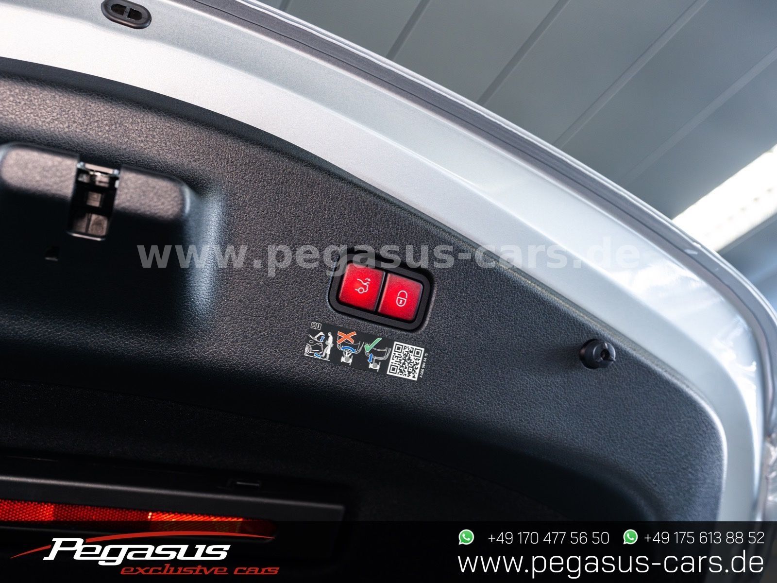 MERCEDES-BENZ CLE 200 - 48