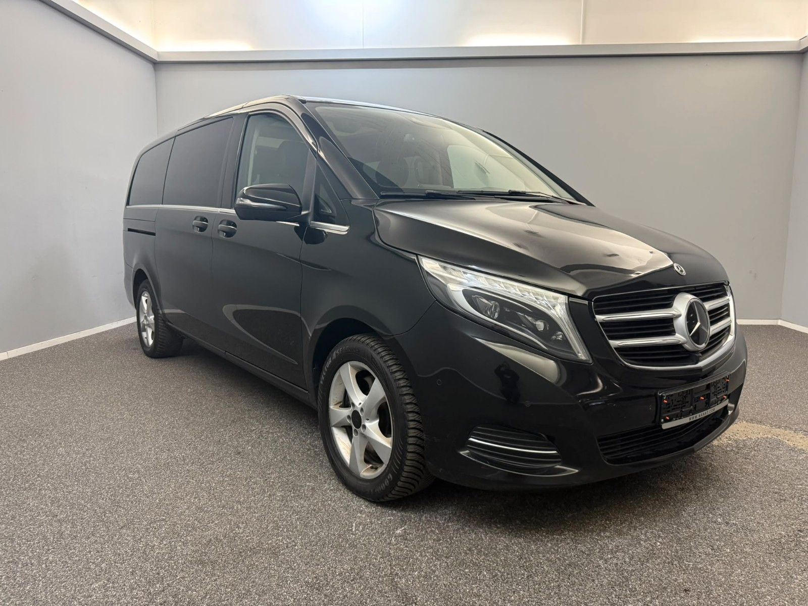 Mercedes-Benz V 250d 4M Exklusiv PANO*BURM*360*SITZKLIM*LIS imagem 3