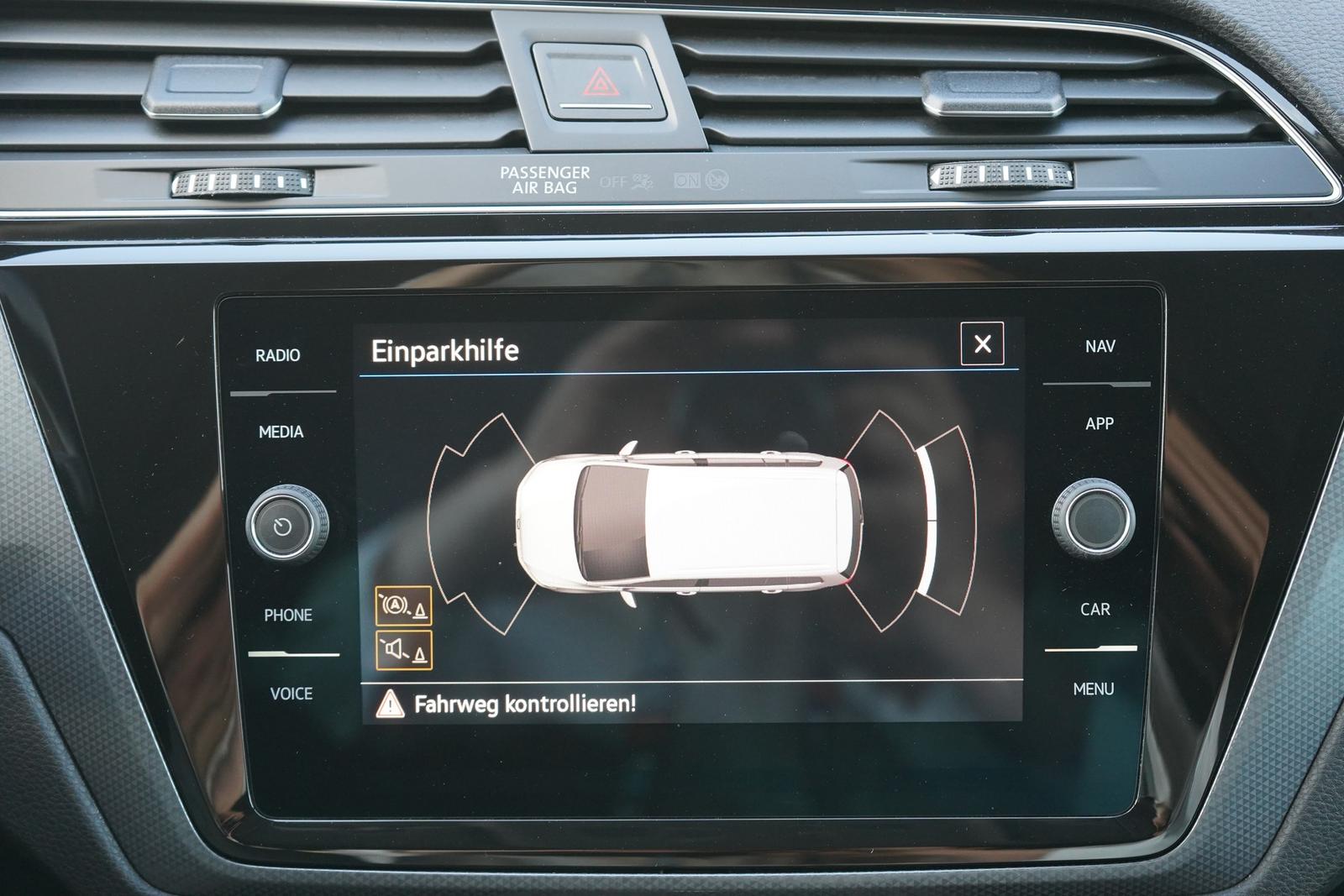 Volkswagen Touran 1.5 TSI Active DSG 7-Sitzer Navi ACC PDC, миниатюра 17