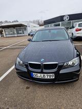 BMW 318i - - BMW 318 aus 2007: 318i