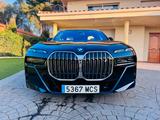 BMW i7 xDrive60 M  INDIVIDUAL TV  B&W sound - BMW i7 aus 2022