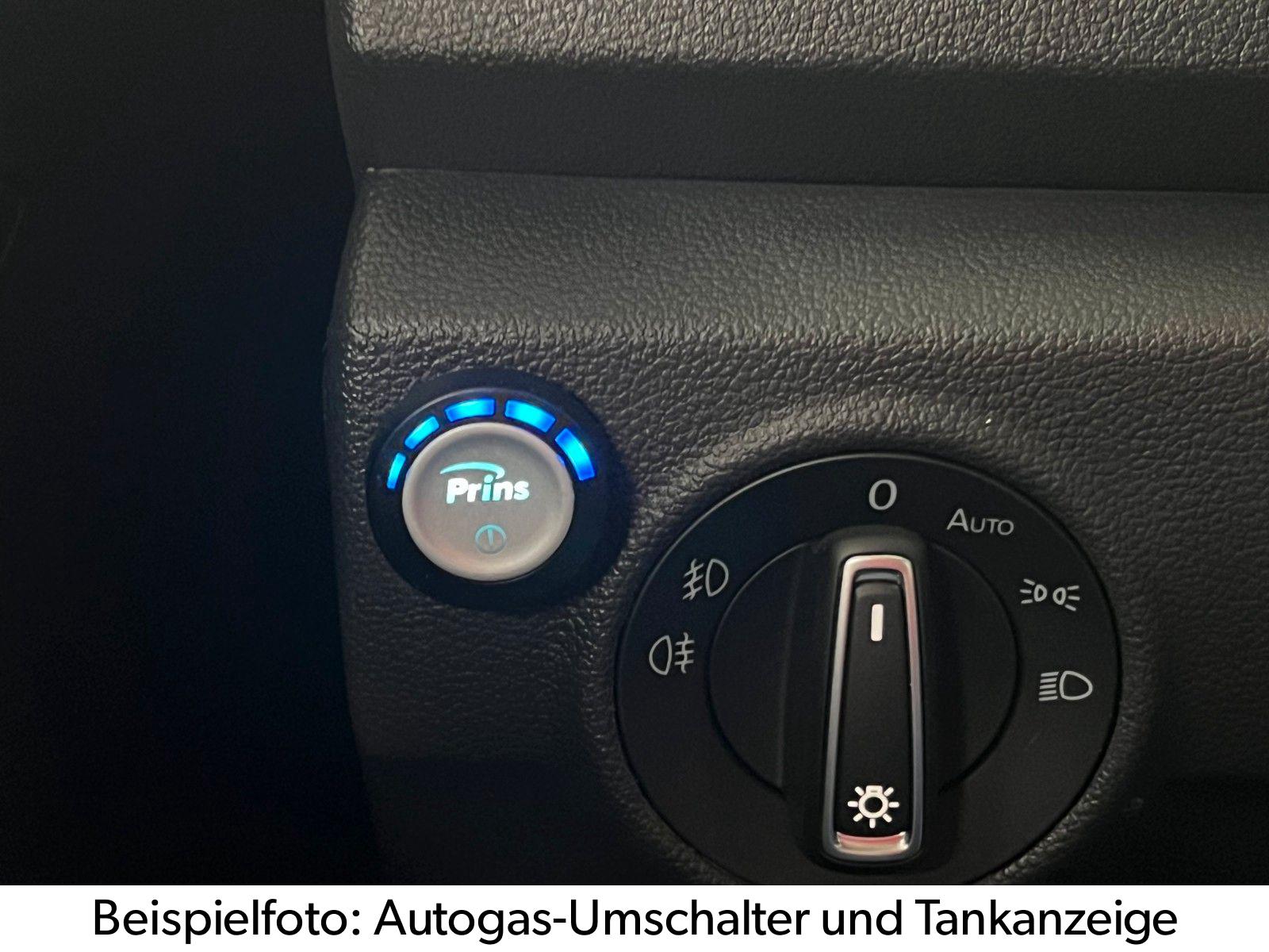Volkswagen Golf GTI Matrix-LED HeadUp DCC AUTOGAS