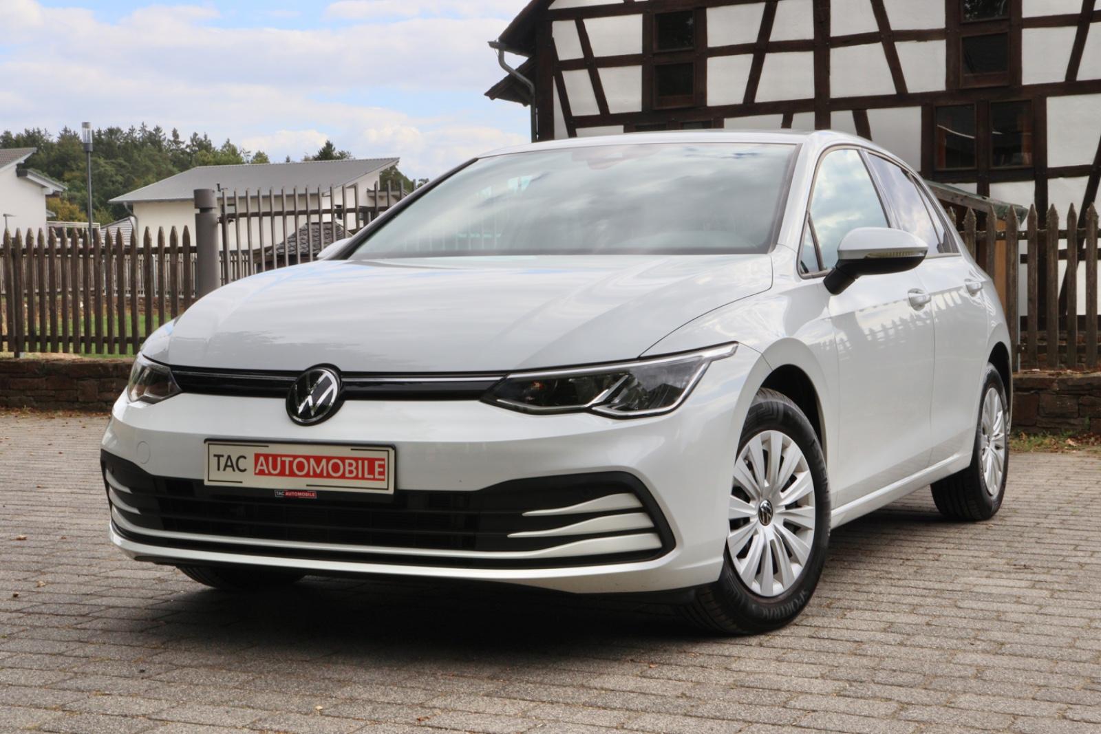 Volkswagen Golf VIII Lim. LED*CARPLAY*2xPDC*Sitzheizung*