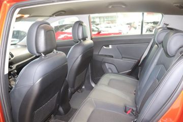 Fotografie des Kia Sportage 2.0 GDI 2WD AT Vision AHK