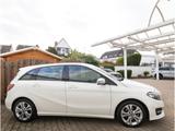 Mercedes-Benz B 180 Urban Style +KLS+NAVI+SHZ+PARK-ASS+CARPLAY - Mercedes-Benz B 180 in Solingen