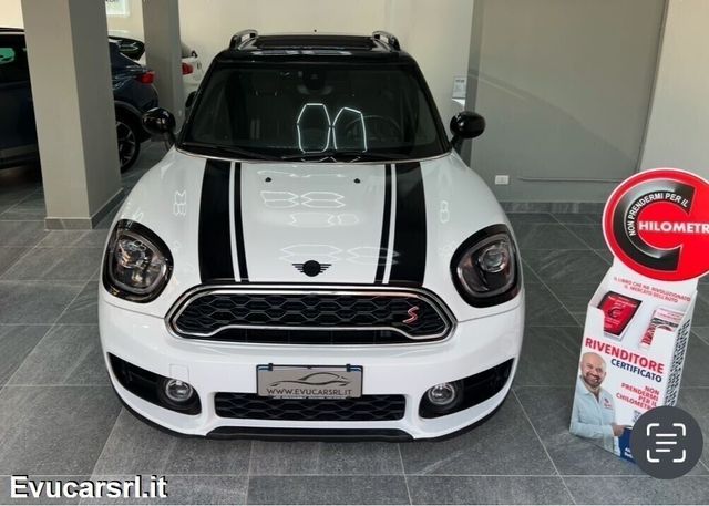 MINI 2.0 Cooper SD Countryman ALL4 Automatica