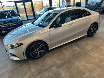 Mercedes-Benz A 250 A Limousine *AMG-LINE*NAVI*LED*KAM*