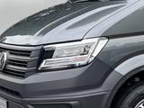 Volkswagen Crafter  Kasten 35 mittellang Hochdach AHK RearV - VW Abschleppwagen