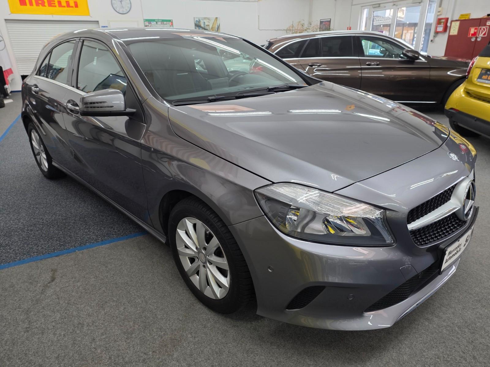 Mercedes-Benz A 180 Urban Navi,Spiegel klappb. Park-Assist,8-f