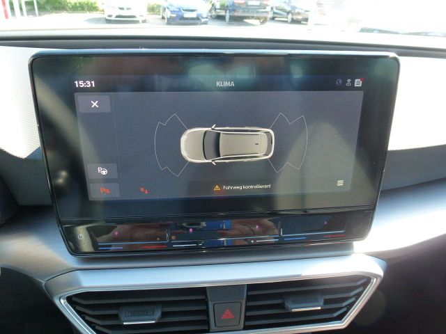 Fahrzeugabbildung SEAT Leon Sportstourer FR 2.0 TDI + Panorama