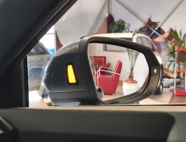 AUDI Q3 — Foto 23
