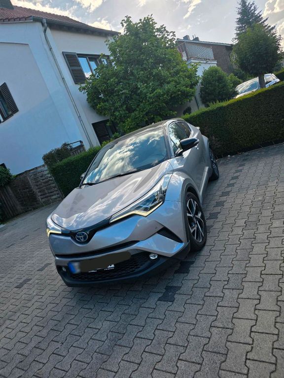 Image of Toyota C-HR