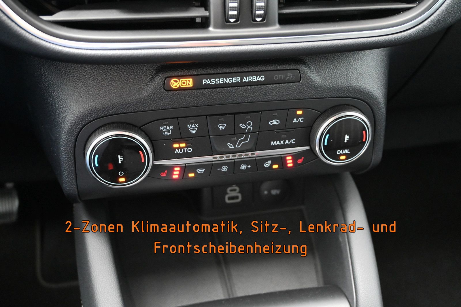 Fahrzeugabbildung Ford Kuga 2.0 D Aut. 4WD VIGNALE °ACC°HEAD-UP°STANDHZ