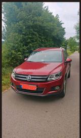 Volkswagen Auto Volkswagen Tiguan 2.0 - Volkswagen Tiguan mit Diesel-Antrieb: Kombi, Automatik