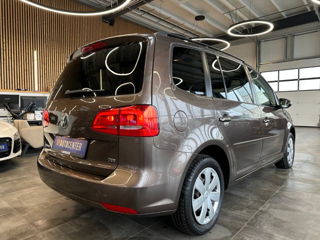 MYAUTOCENTER – Gebraucht- und Jahreswagen mit Werkstattservice in Pfaffenhofen Volkswagen Touran Comfortline *7-Sitzer*Freisprech*Klima*