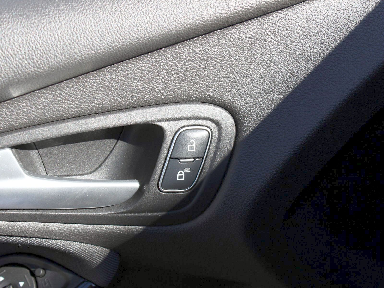 Fahrzeugabbildung Ford Focus Titanium 1,5 EcoBoost Start/Stopp