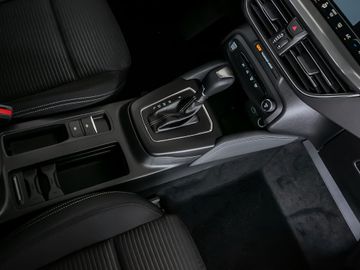 Ford Focus 1.0 Titanium X Intelligent Drive Assist